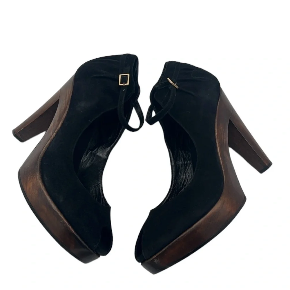 Loeffler Randall loeffler randall